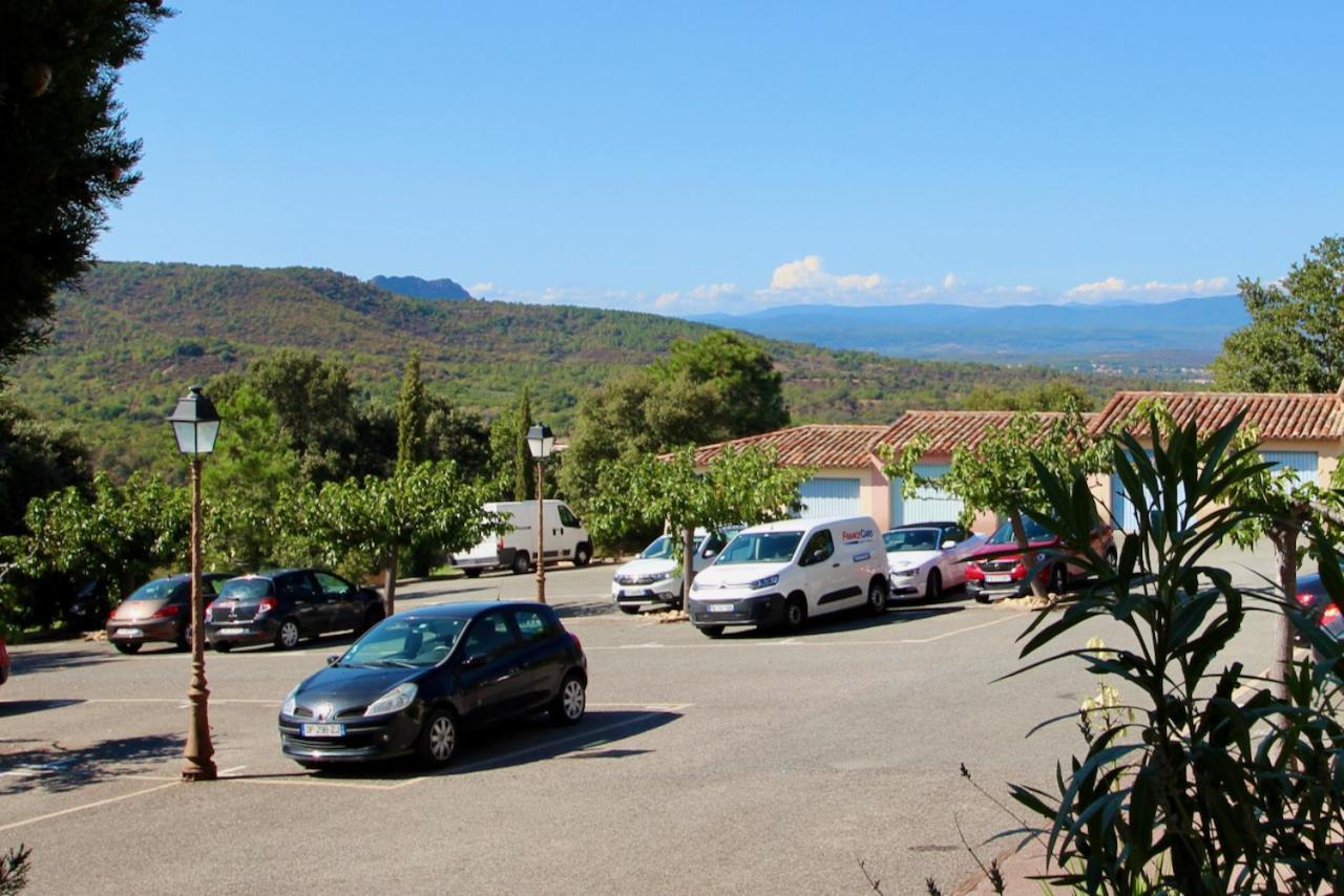 רוקברון-סור-ארז'נס Studio Apartment - Domaine Du Golf Resort מראה חיצוני תמונה