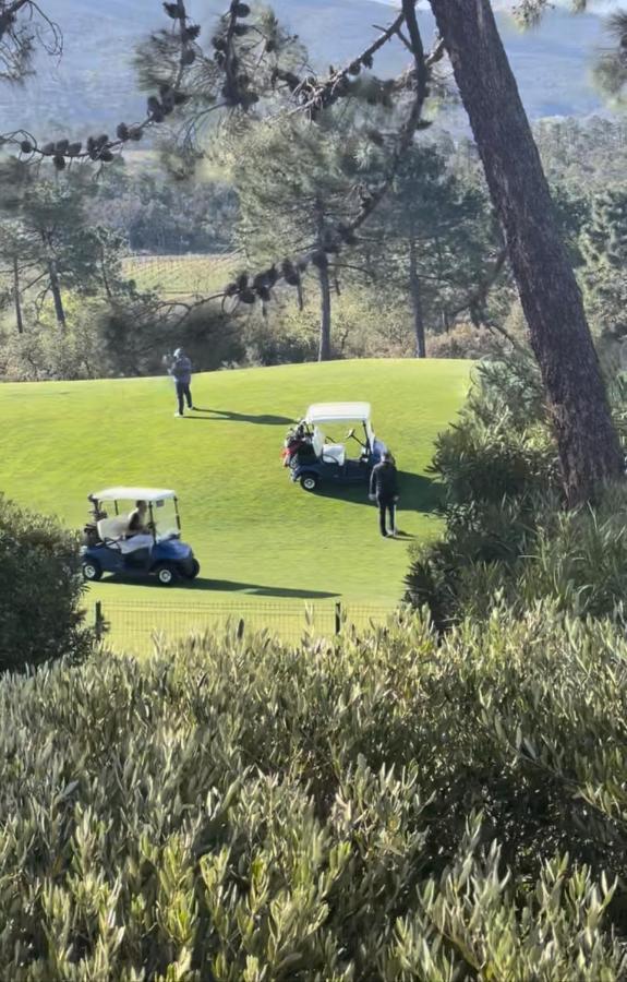 רוקברון-סור-ארז'נס Studio Apartment - Domaine Du Golf Resort מראה חיצוני תמונה
