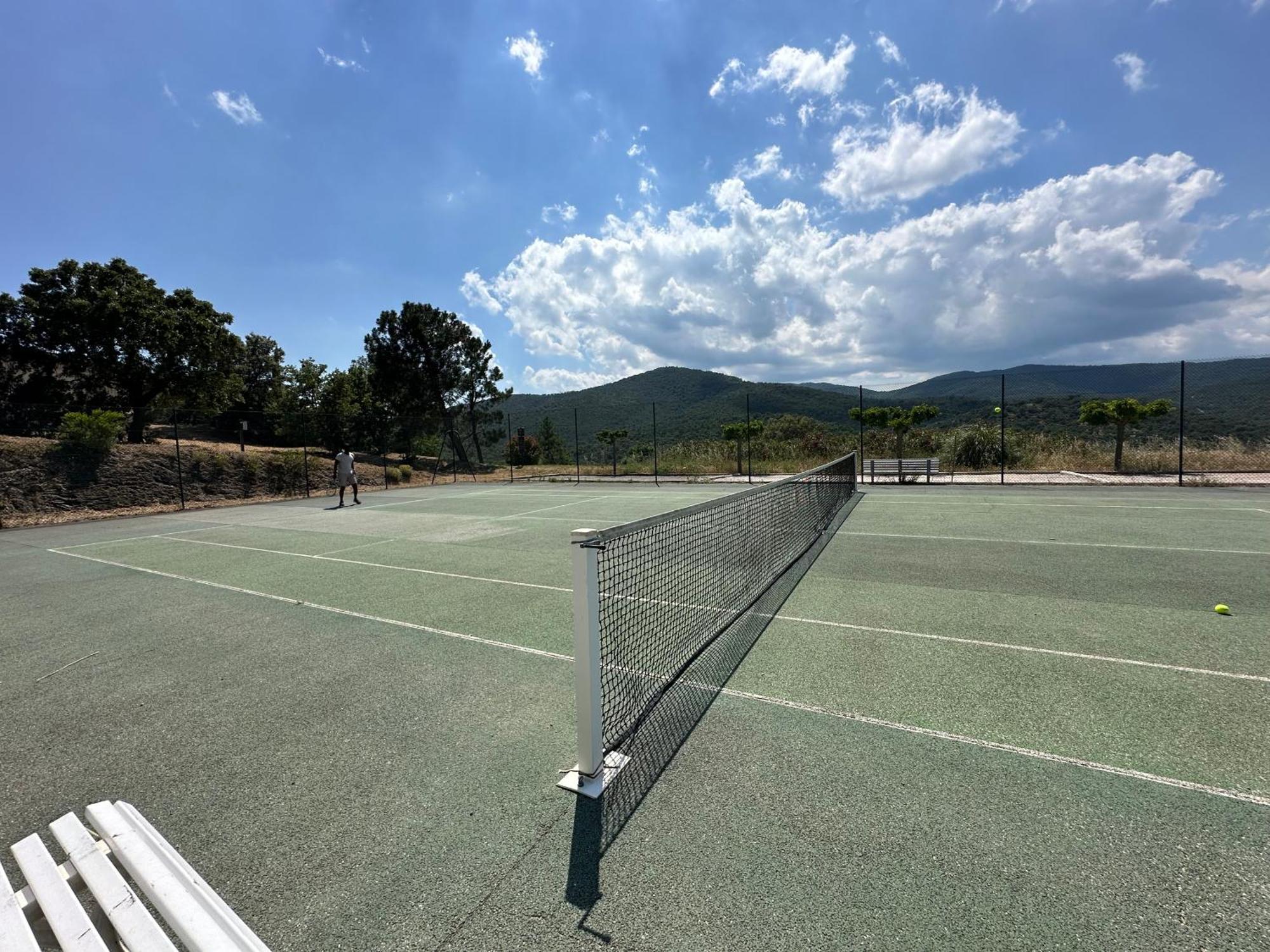 רוקברון-סור-ארז'נס Studio Apartment - Domaine Du Golf Resort מראה חיצוני תמונה